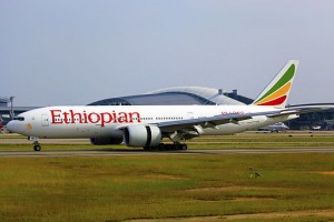 ET-ANR_-_Ethiopian_Airlines_-_Boeing_777-260(LR)_-_CAN_(12345257144)