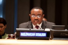 Ethiopian PM Hailemariam Desalegn Blames US-Based Opposition Groups for Olympic Medalist Feyisa Lilesa's Oromo Protest