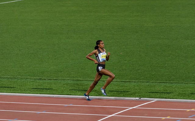 Almaz Ayana wins Ethiopia's 10,000-meters Olympic trials